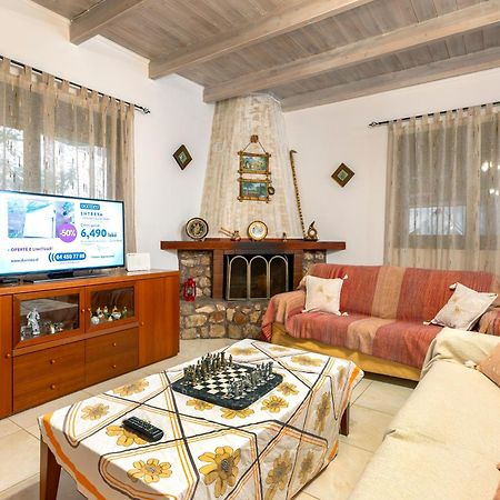 Villa Rafaela Koskinou  Extérieur photo